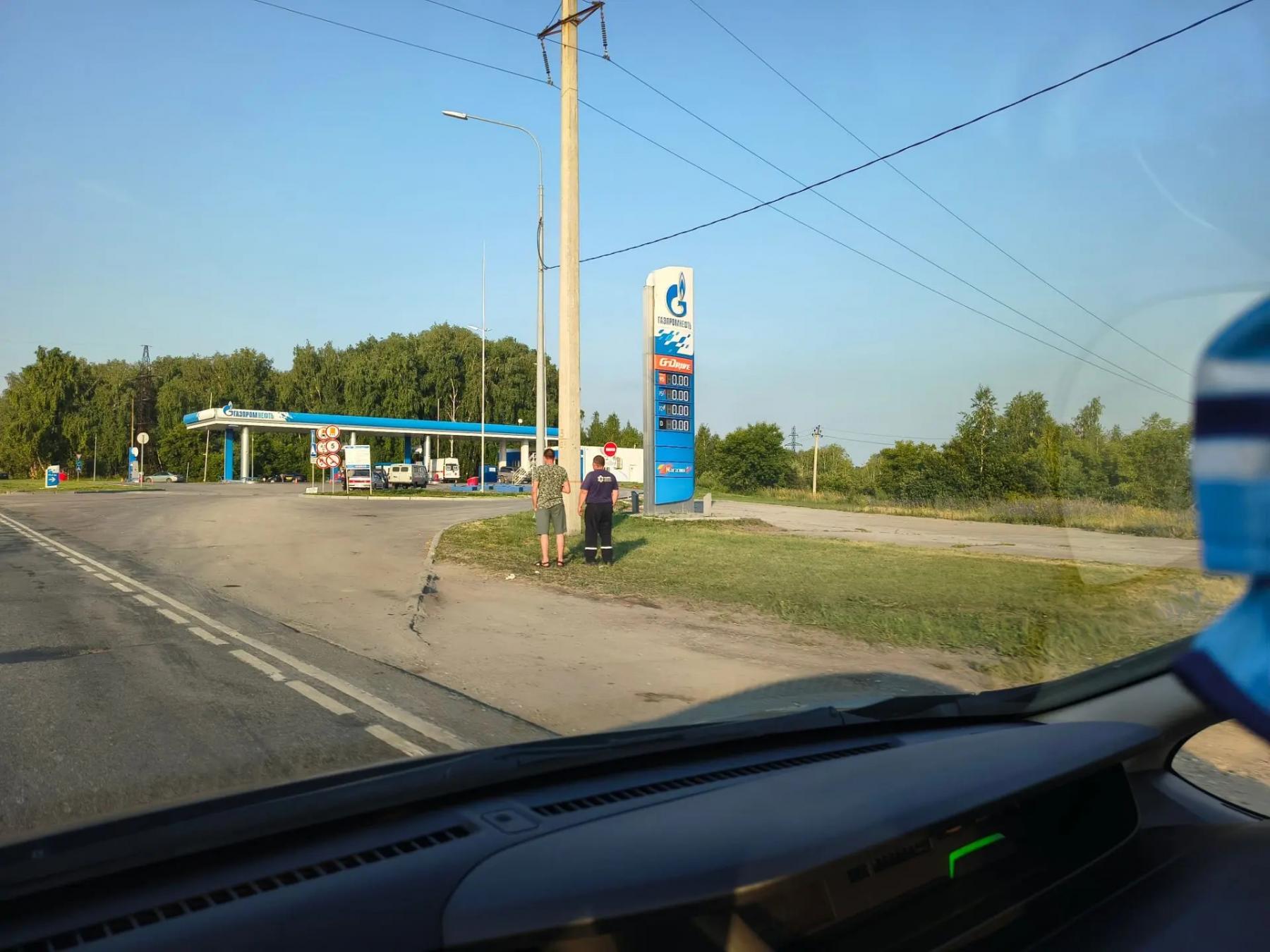Фото «До 130 рублей за литр». Радиоведущий из Новосибирска Иван Козырев показал, что творится на трассе до Алтая в разгар топливного коллапса 6